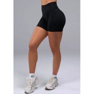 TLF Tempo Scrunch Butt Shorts Black workout gym yoga booty short size small